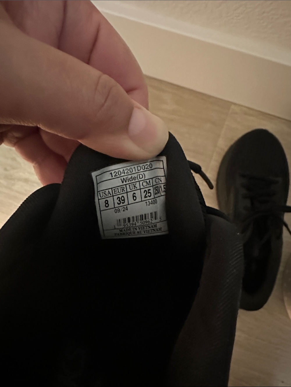 Brooks Woman’s All-Black Running Sneakers - Picture 6 of 7